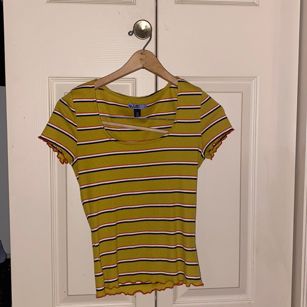 Vylette (Kohls) Stripped Crop Top